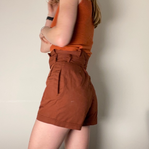Burnt orange/brown paper bag style shorts - Picture 3 of 3
